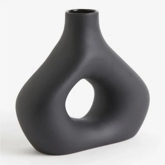 H&M Home Stoneware Modern Irregular Black Ceramic Vase Decor - Picture 5 of 10